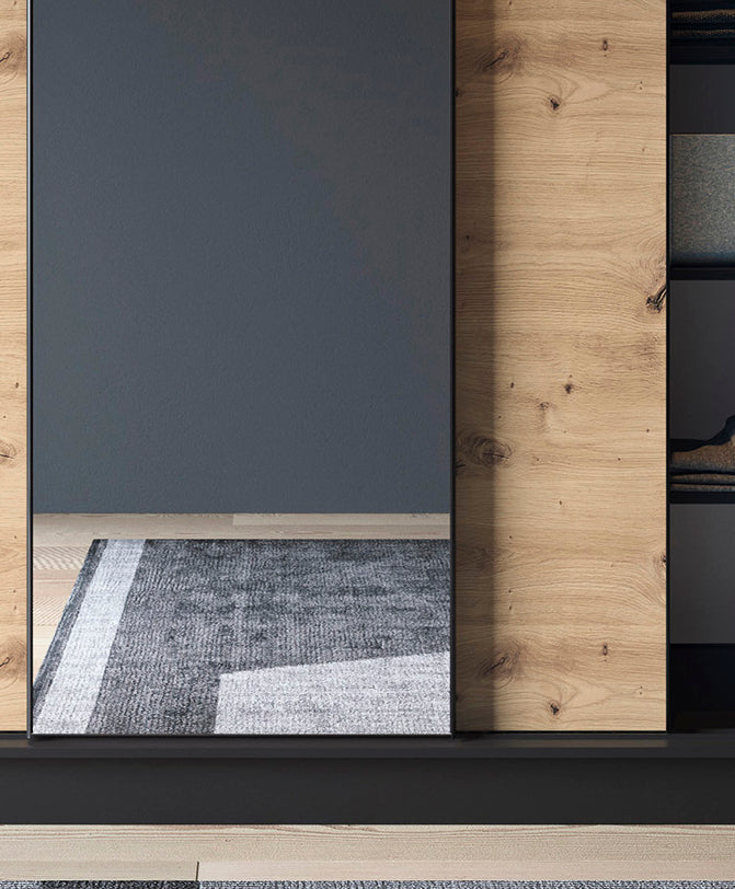 Szafa przesuwna z lustrem Esville trzydrzwiowa, 180x220cm, detal lustra