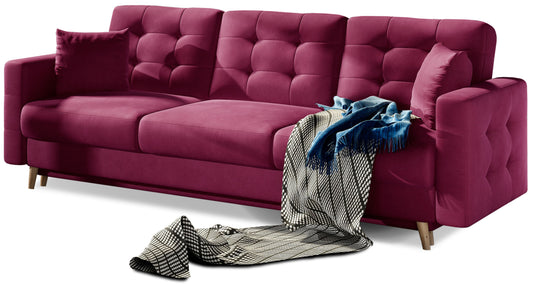 Kanapa Asgard w kolorze MatVelvet 68 bordowy – elegancka sofa trzyosobowa z pikowanym oparciem, miękkimi poduszkami i drewnianymi nogami.