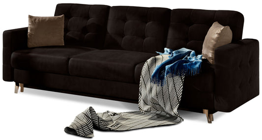 Kanapa Asgard w kolorze Monolith 29 brązowy z poduszkami w tkaninie Monolith 09 jasnobrązowy – elegancka sofa trzyosobowa z pikowanym oparciem i drewnianymi nogami.