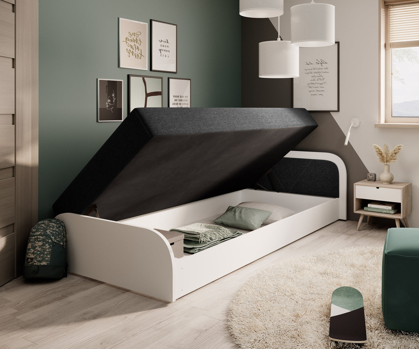 Łóżko Parys I Sawana 14 czarny z uniesionym materacem odsłaniającym pojemną skrzynię do przechowywania, ustawione po prawej stronie.