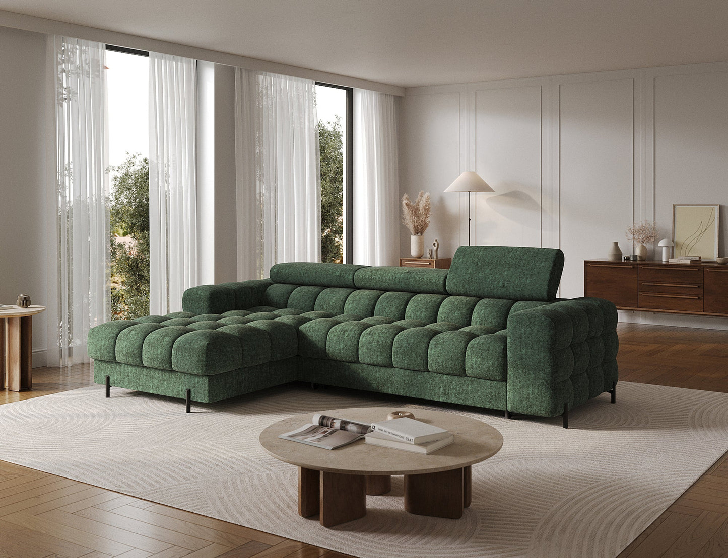 Zielony narożnik Felro w eleganckim salonie. Pikowana tapicerka i nowoczesny design sprawiają, że to idealny wybór do stylowego wnętrza.