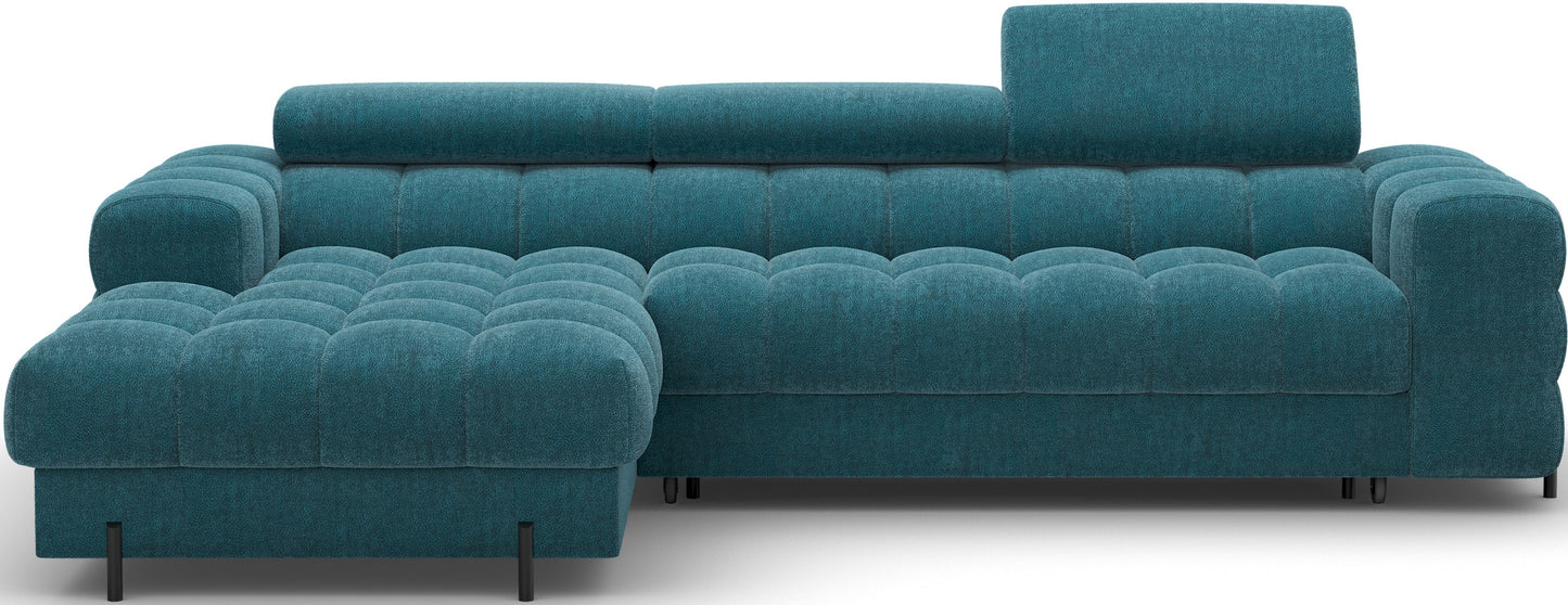 Narożnik Felro w niebieskim odcieniu. Eleganckie pikowania, regulowane zagłówki i metalowe nogi. Stylowe połączenie komfortu i designu.