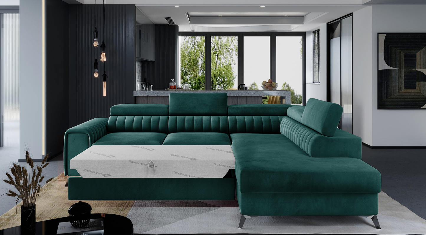 Narożnik Laurence w tkaninie Monolith 37 zielony, układ prawy, rozłożony z funkcją spania zapewniającą komfortowy wypoczynek.