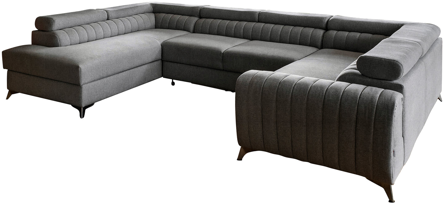Narożnik Louis w kolorze szarym Flores 04 w układzie lewym, elegancka sofa modułowa z wysokimi metalowymi nogami, widok frontalny na białym tle.