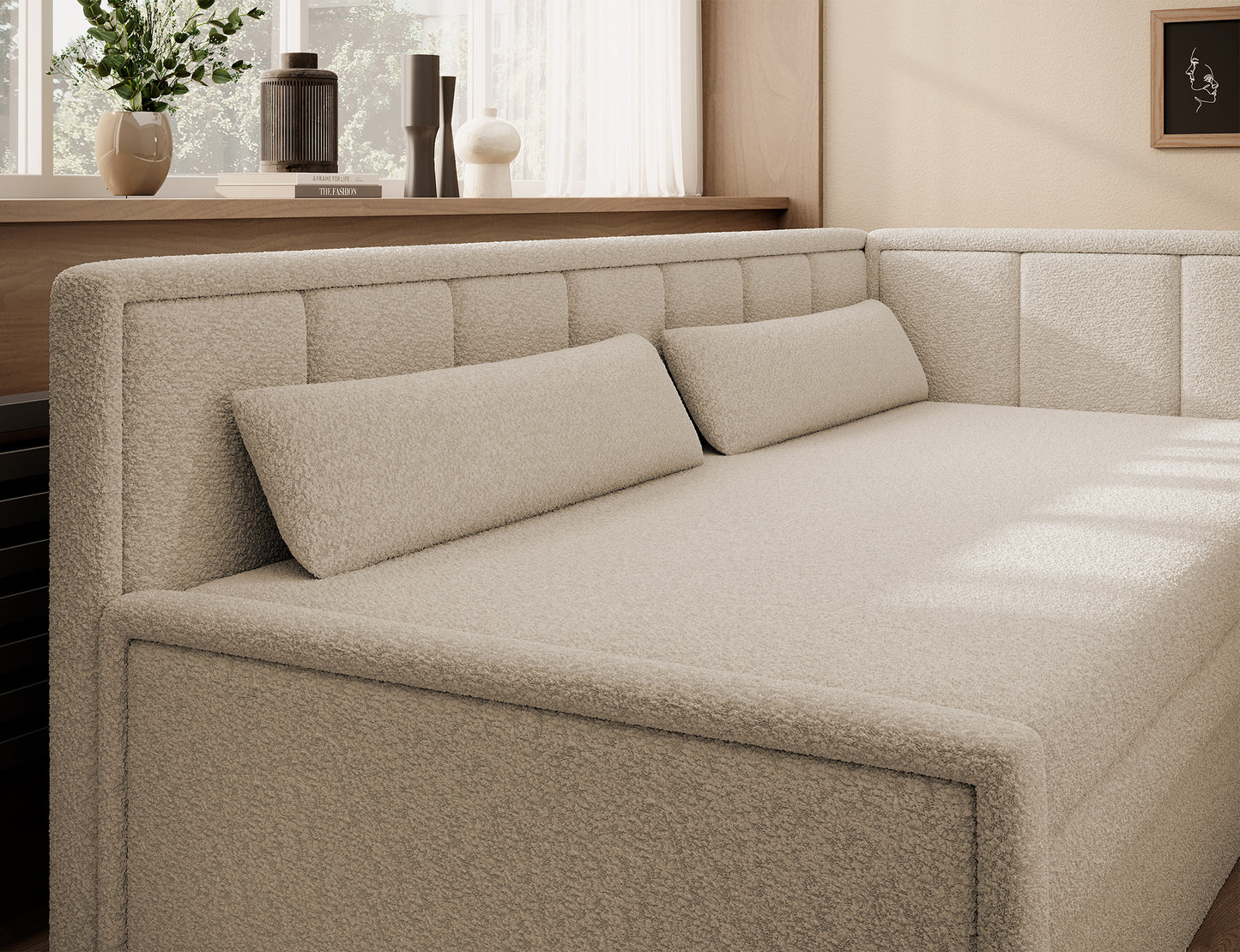 Sofa Fulgeo Royal 18 kremowy – detal siedziska z miękką, przyjemną w dotyku tapicerką boucle.