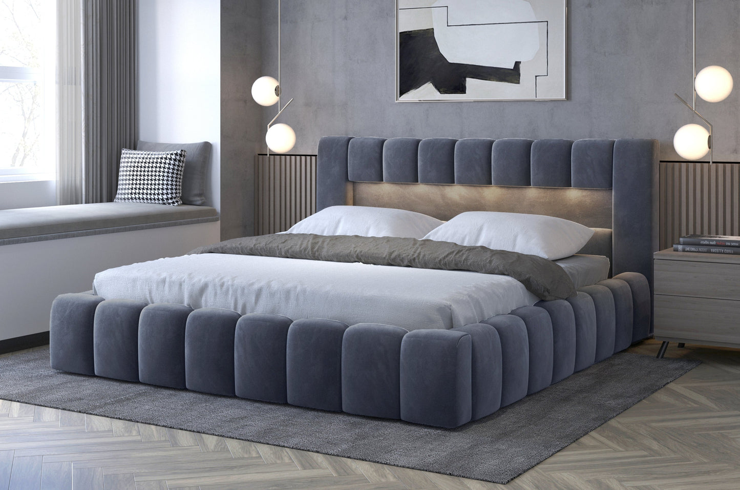 Łóżko Lamica 180x200 cm w tkaninie Monolith 97 ciemnoszary, ustawione w nowoczesnej sypialni, z podświetlanym zagłówkiem i dekoracyjnymi lampami po bokach.
