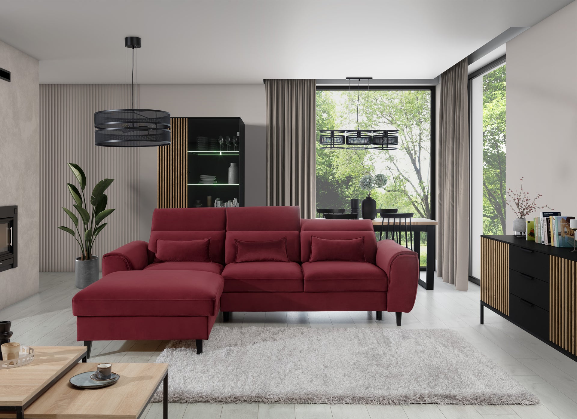 Dywan shaggy Blodwen Grey 120×180 cm w salonie pod czerwonym narożnikiem – aranżacja