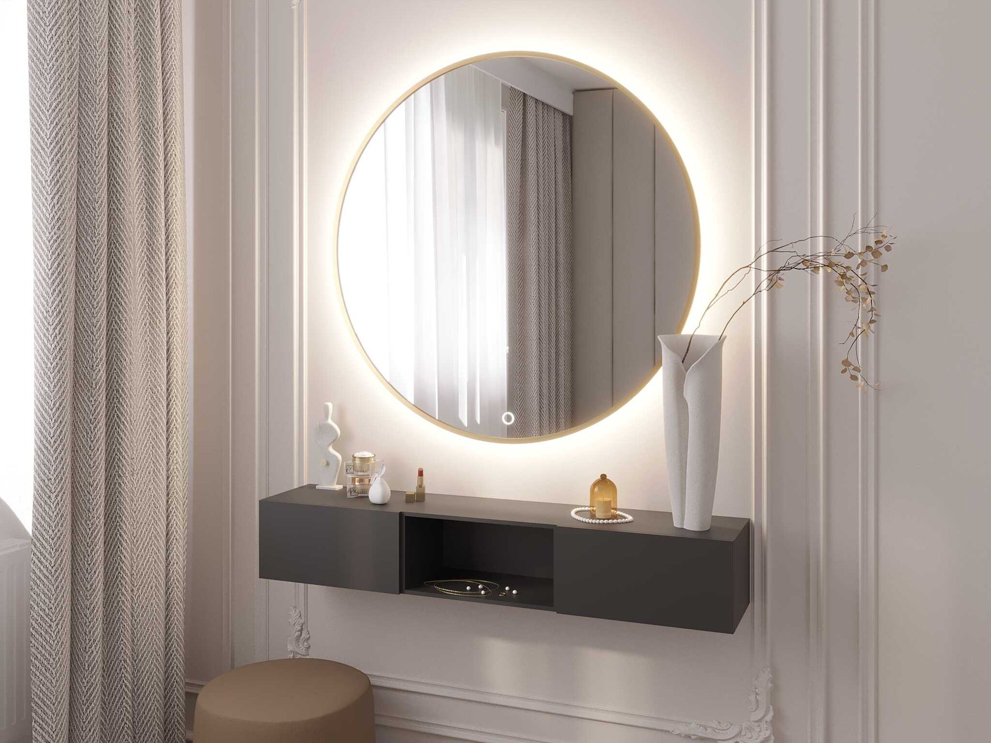 Nowoczesne lustro Gerbinie w kształcie koła z metalową złotą obwódką. Uniwersalny design pasuje do wnętrz glamour, modern i loftowych.
