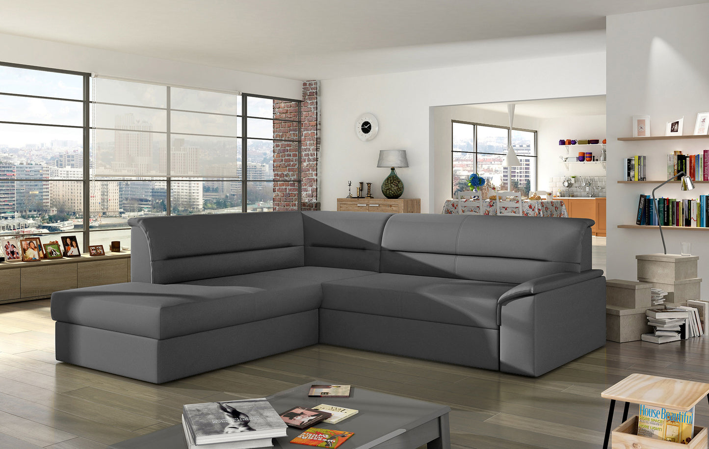 Elegancki narożnik Elano lewy wykonany z tkaniny Soft 29 szarej prezentuje minimalistyczną formę oraz wygodne szerokie siedziska. Stylowy narożnik do rodzinnego salonu podkreśla nowoczesny charakter wnętrza i zapewnia wysoki komfort wypoczynku każdego dnia.