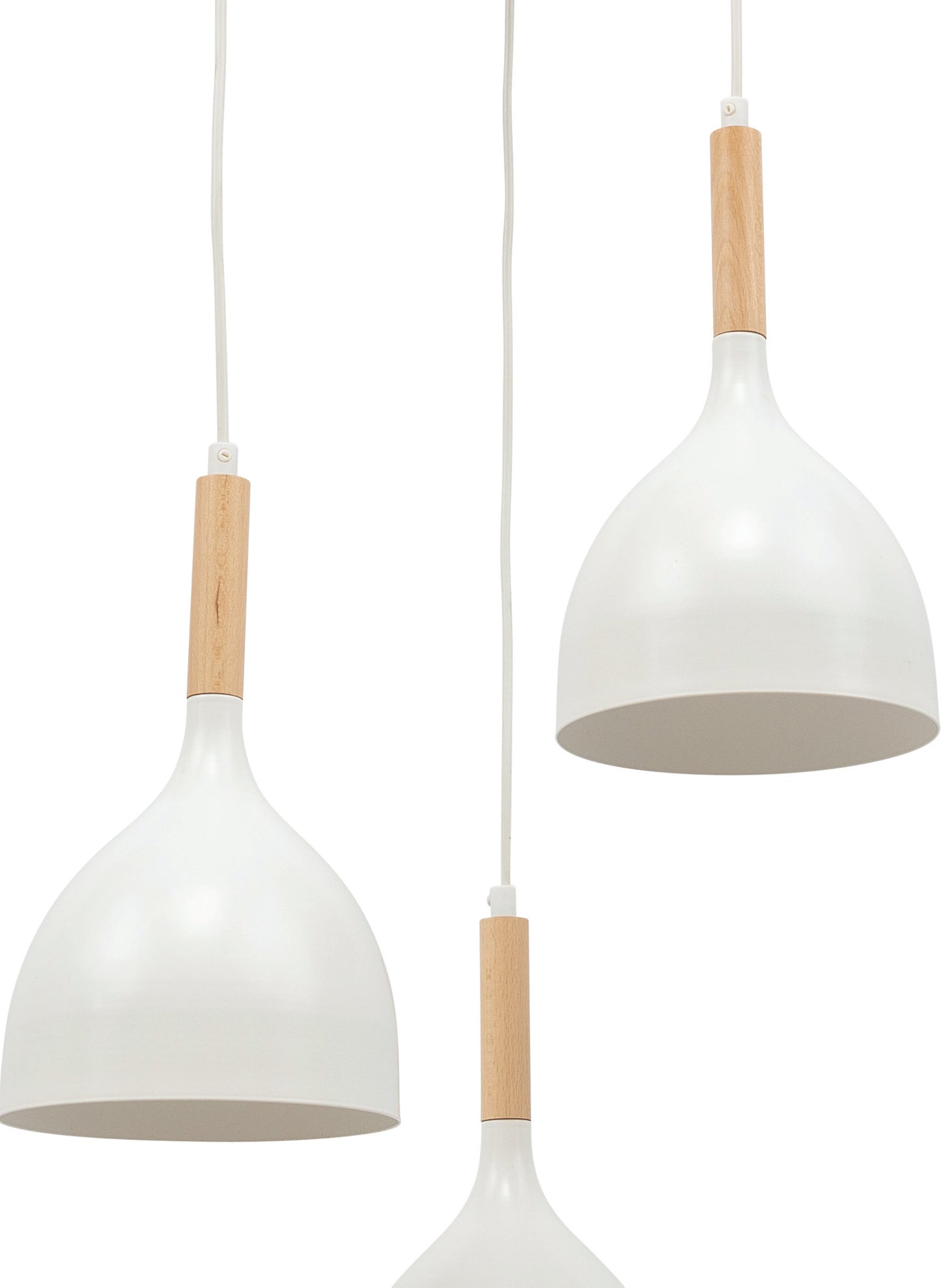 Lampa wisząca potrójna Woldes biała 42×110 cm – packshot na białym tle (detal kloszy)