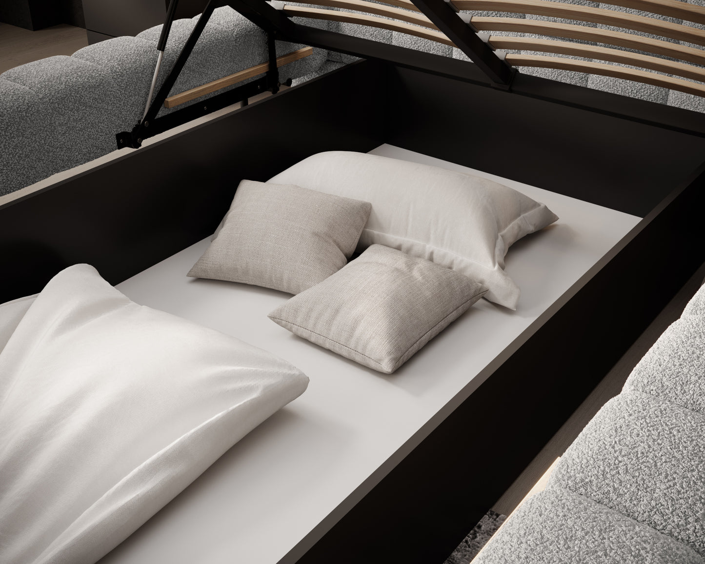 Pojemnik na pościel łóżka Magentta w tkaninie Royal 04 szary z otwartym stelażem i schludnie ułożonymi poduszkami w środku.
