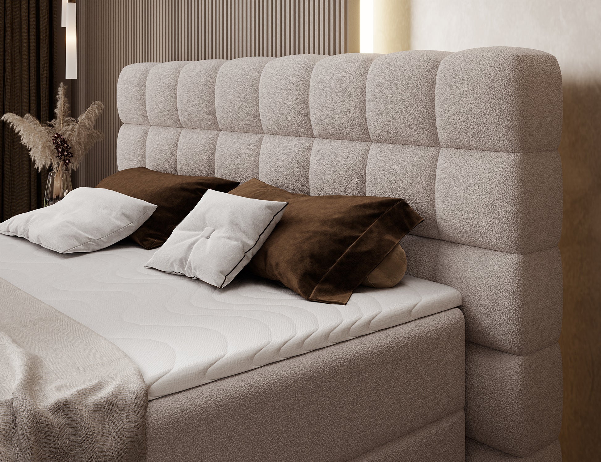 Wezgłowie łóżka Camma w tkaninie Paolli 18 beżowy, miękkie panele tapicerowane nadające elegancji sypialni.