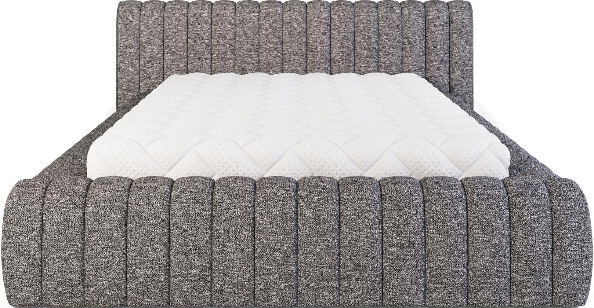 Front łóżka Carilla w tkaninie Coralline 03 jasnoszary – miękka forma, poziome przeszycia i nowoczesny design do eleganckiej sypialni.