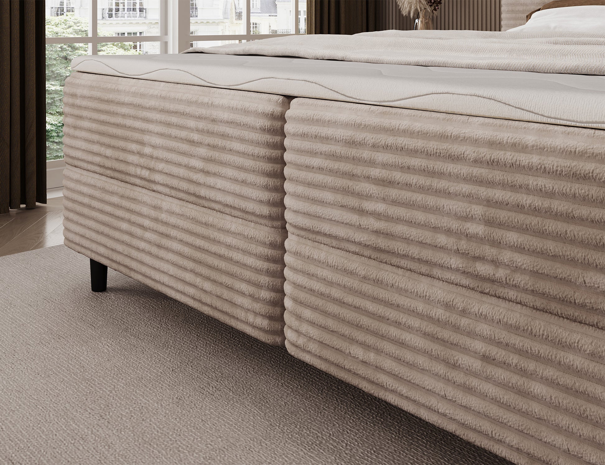 Korpus łóżka Cortiko ELTAP w tkaninie Modullo 20, beżowy odcień, eleganckie wykończenie i czarne nogi na tle jasnej podłogi
