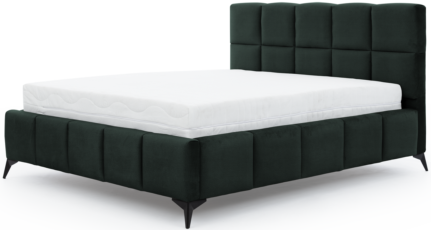Łóżko Mist w kolorze Loco 35 ciemnozielony, rozmiar 160x200 cm, widok na wprost z materacem i tapicerowanym zagłówkiem.