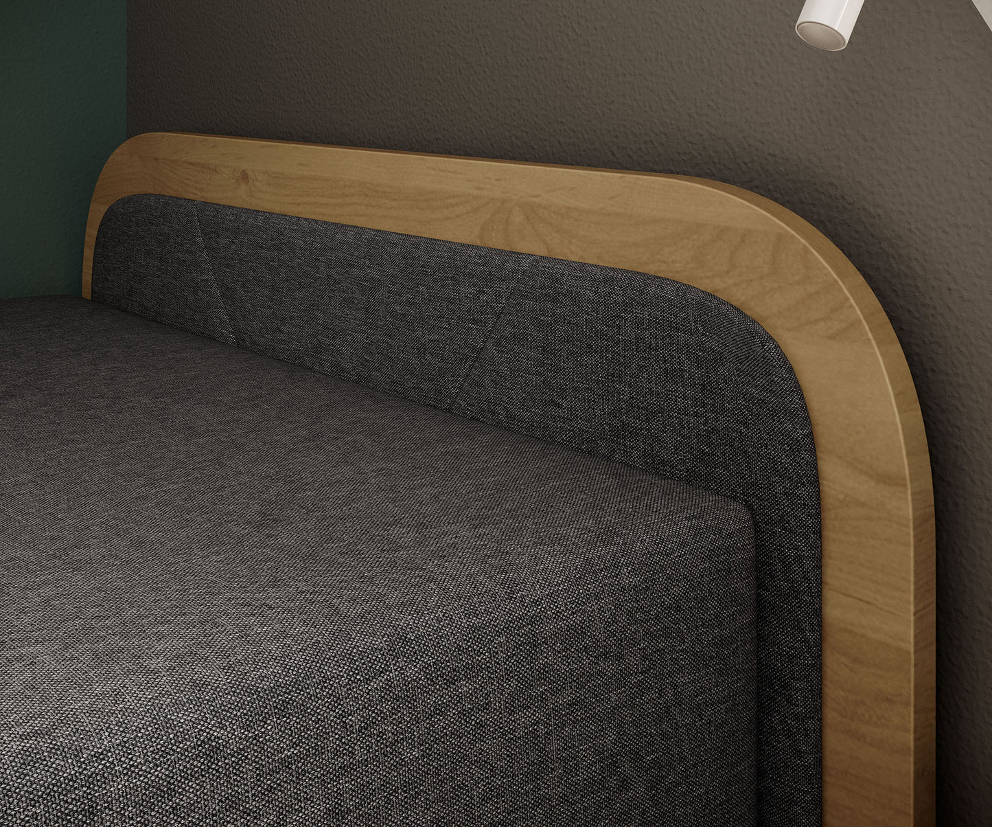 Zbliżenie na tapicerowany zagłówek łóżka Parys w tkaninie Sawana 05 ciemnoszary z obramowaniem z jasnego drewna.