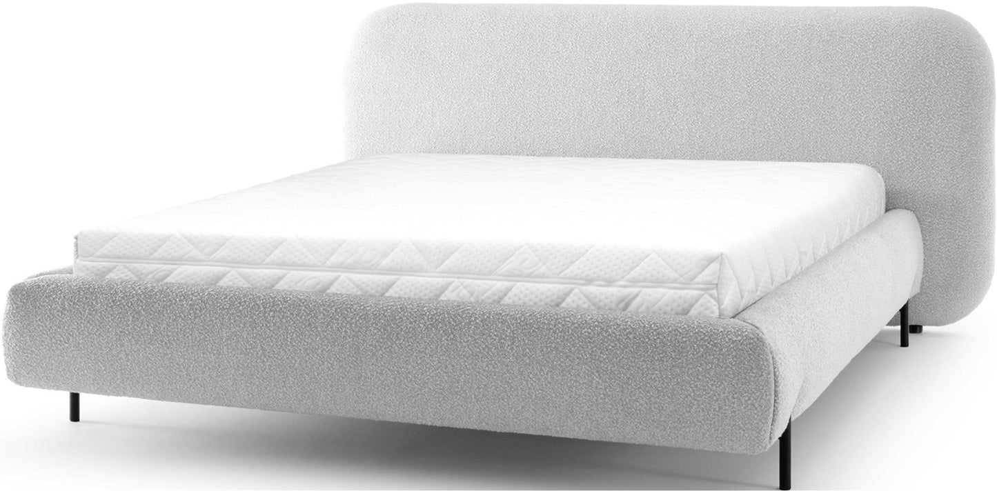 Nowoczesne łóżko tapicerowane Pointt w jasnoszarej tkaninie Jaffray 03 z zaokrąglonym zagłówkiem – elegancja i komfort do sypialni.