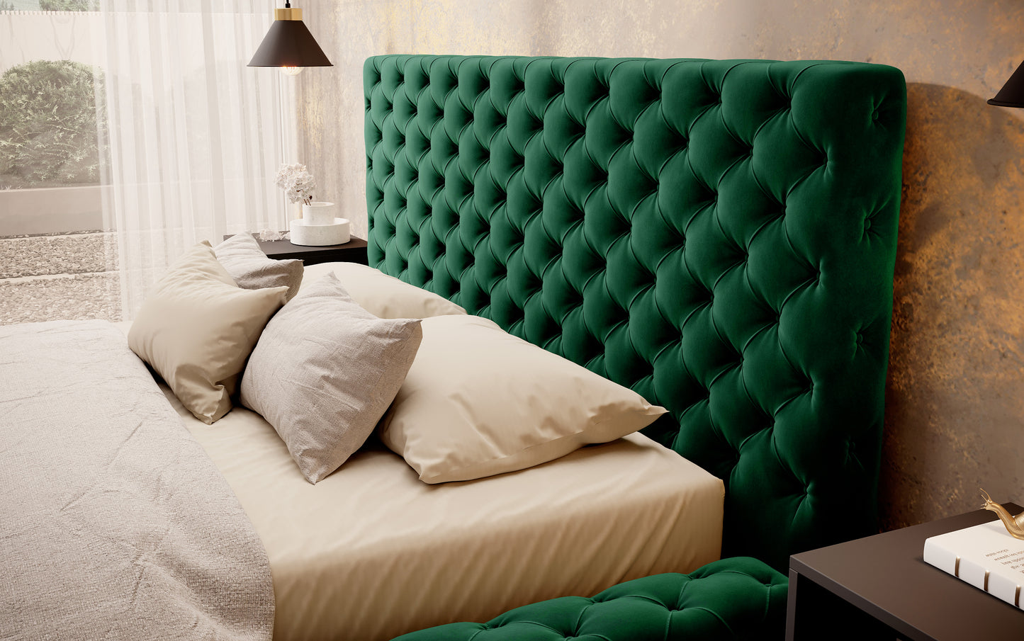 Łóżko Princce 140x200 Lukso 35 butelkowozielony z wysokim, tapicerowanym zagłówkiem i beżową pościelą.