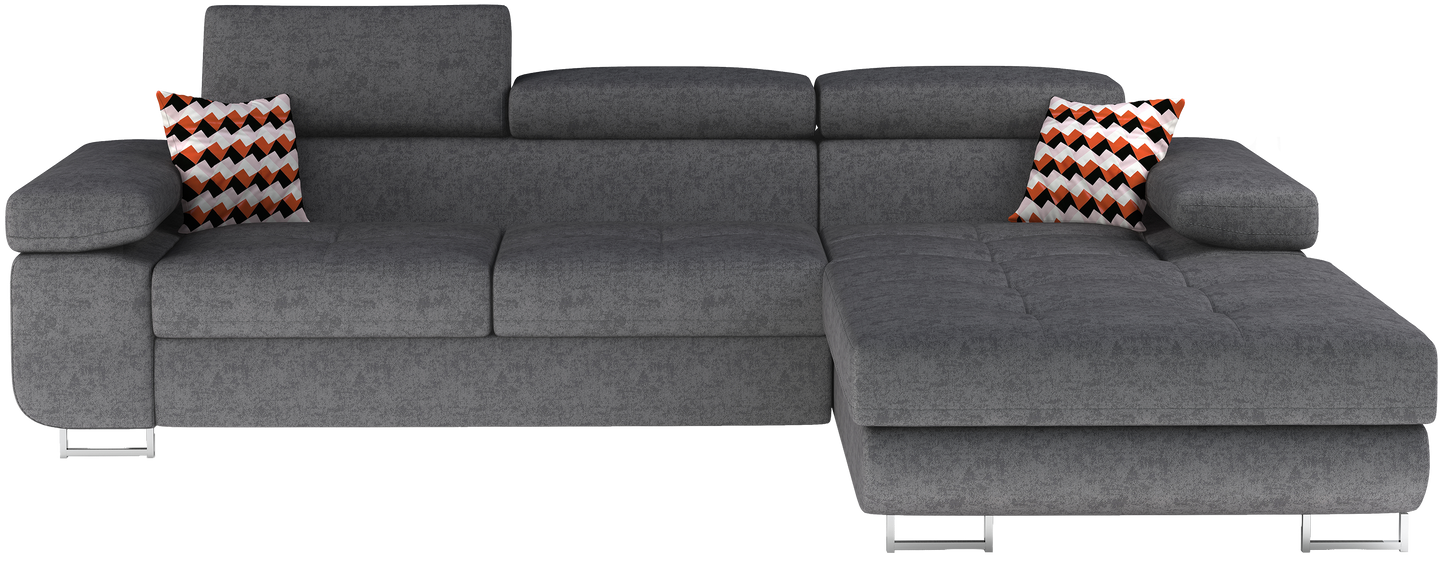Frontalne ujęcie narożnika Armando w szarej tkaninie Gusto 88 z ozdobnymi poduszkami Zigzag 60, układ prawy, widok na całą bryłę sofy.