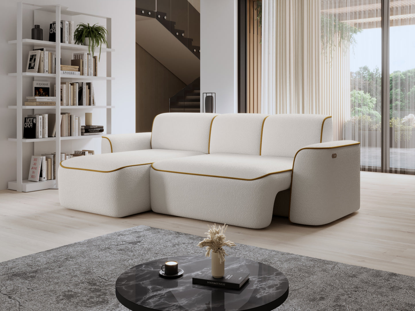 Lewostronny narożnik Ume we wnętrzu z regałem na książki i czarnym stolikiem, biała bouclé z żółtą lamówką.