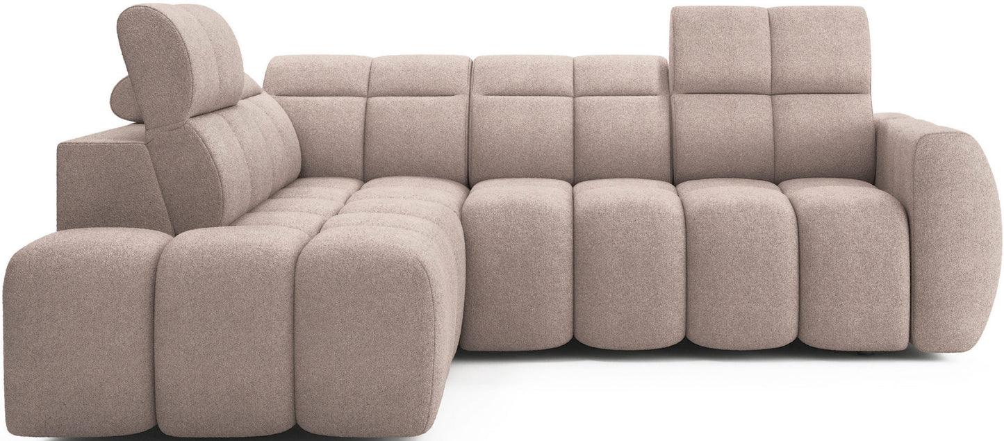 Ciemnobeżowy narożnik Falconn Xillar 20 w nowoczesnym stylu z wysokimi zagłówkami i pikowaną tapicerką, widok z przodu i z lewej strony.