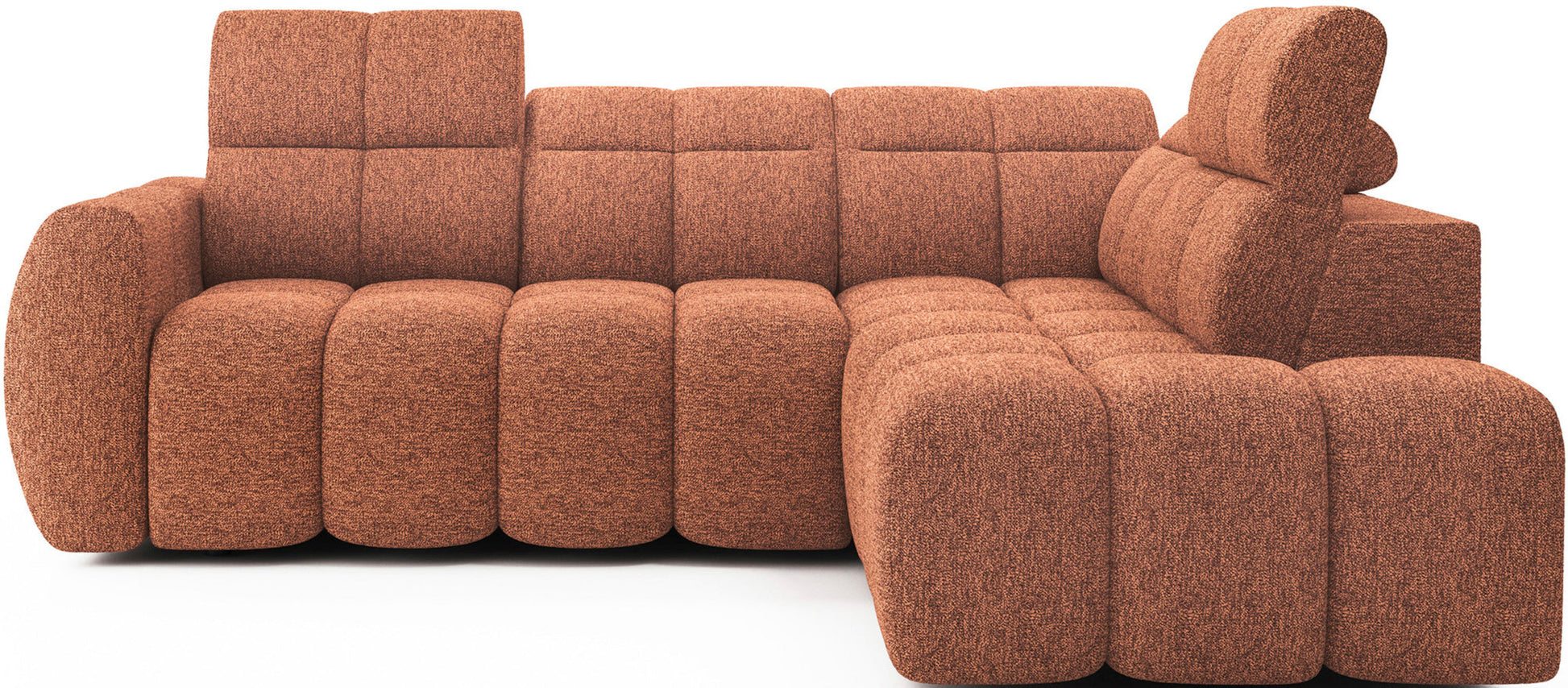 Narożnik Falconn Coralline 30 z perspektywy frontowej — widoczna struktura siedzisk, oparć oraz częściowo podniesione zagłówki w tkaninie o ceglastym odcieniu.