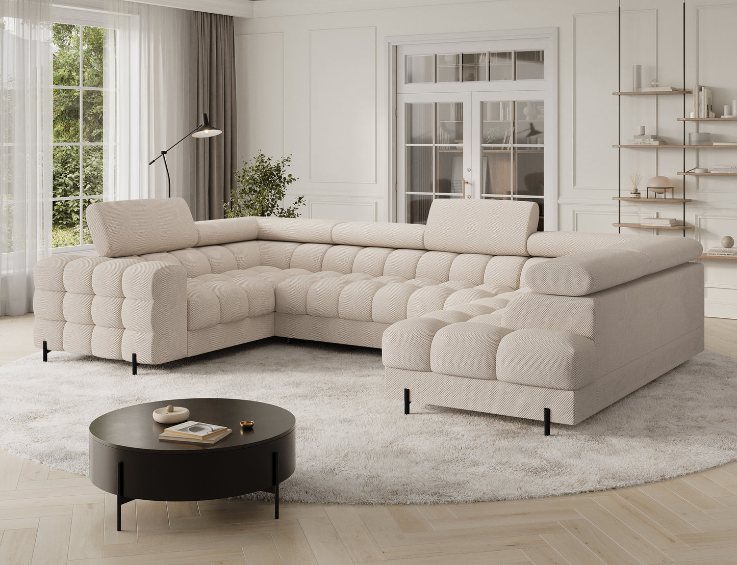 Narożnik Fectory Calmora 18 beżowy z pojemnikiem i funkcją spania, widok skośny w eleganckim salonie z dużym oknem.