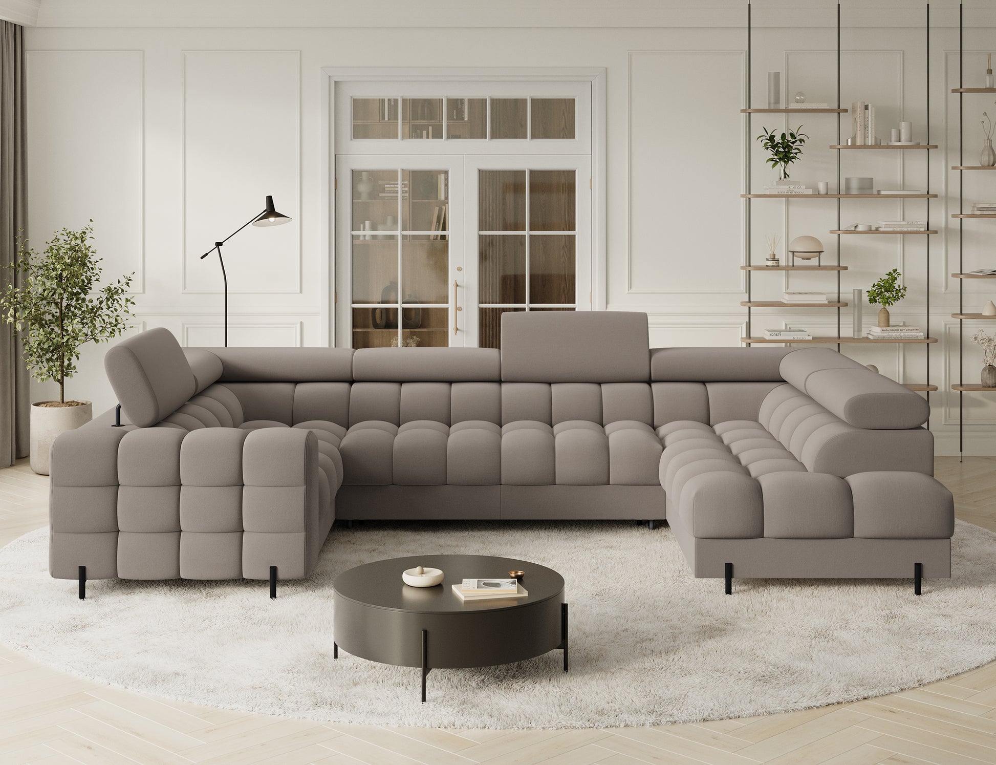 Stylowy narożnik w odcieniu beżowym, komfortowy i przestronny, doskonały wybór do salonu z nowoczesnym charakterem.