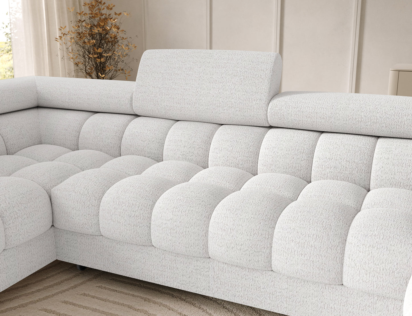 Siedzisko narożnika Feraria lewy w tkaninie Royal 01 biały – miękkie, obszerne pikowania łączące styl glamour i wyjątkowy komfort użytkowy.