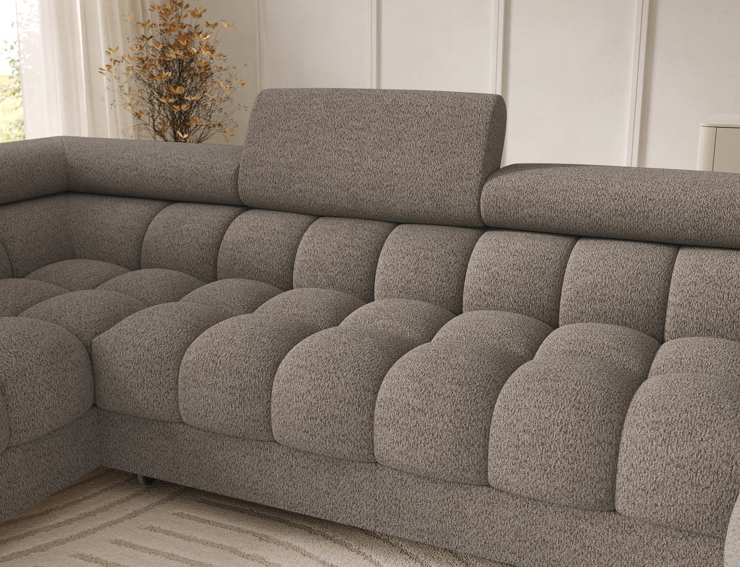 Oparcie narożnika Feraria lewy w tkaninie Royal 20 beżowy – wyprofilowane siedzisko i pikowania gwarantujące komfort wypoczynku.