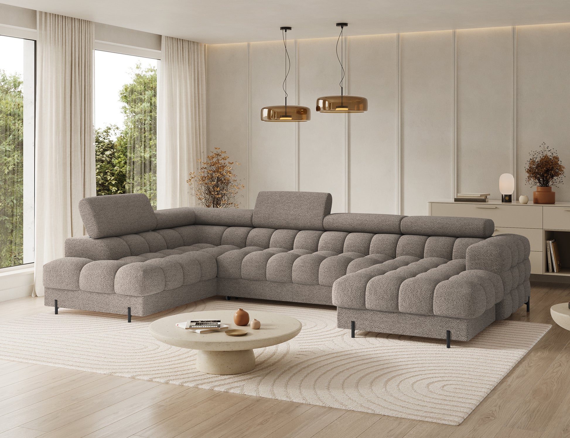 Nowoczesny narożnik Feraria U-Form lewy w tkaninie Royal 20 beżowy, widok skośny – narożnik z regulowanymi zagłówkami i pojemnikiem.