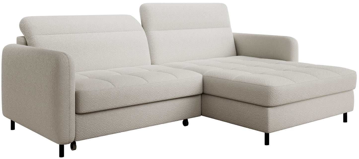 Izolowany na białym tle narożnik Gomsi Royal 01 biały w układzie prawym, ujęcie pod kątem 45° uwydatniające zaokrąglone podłokietniki i metalowe nóżki.