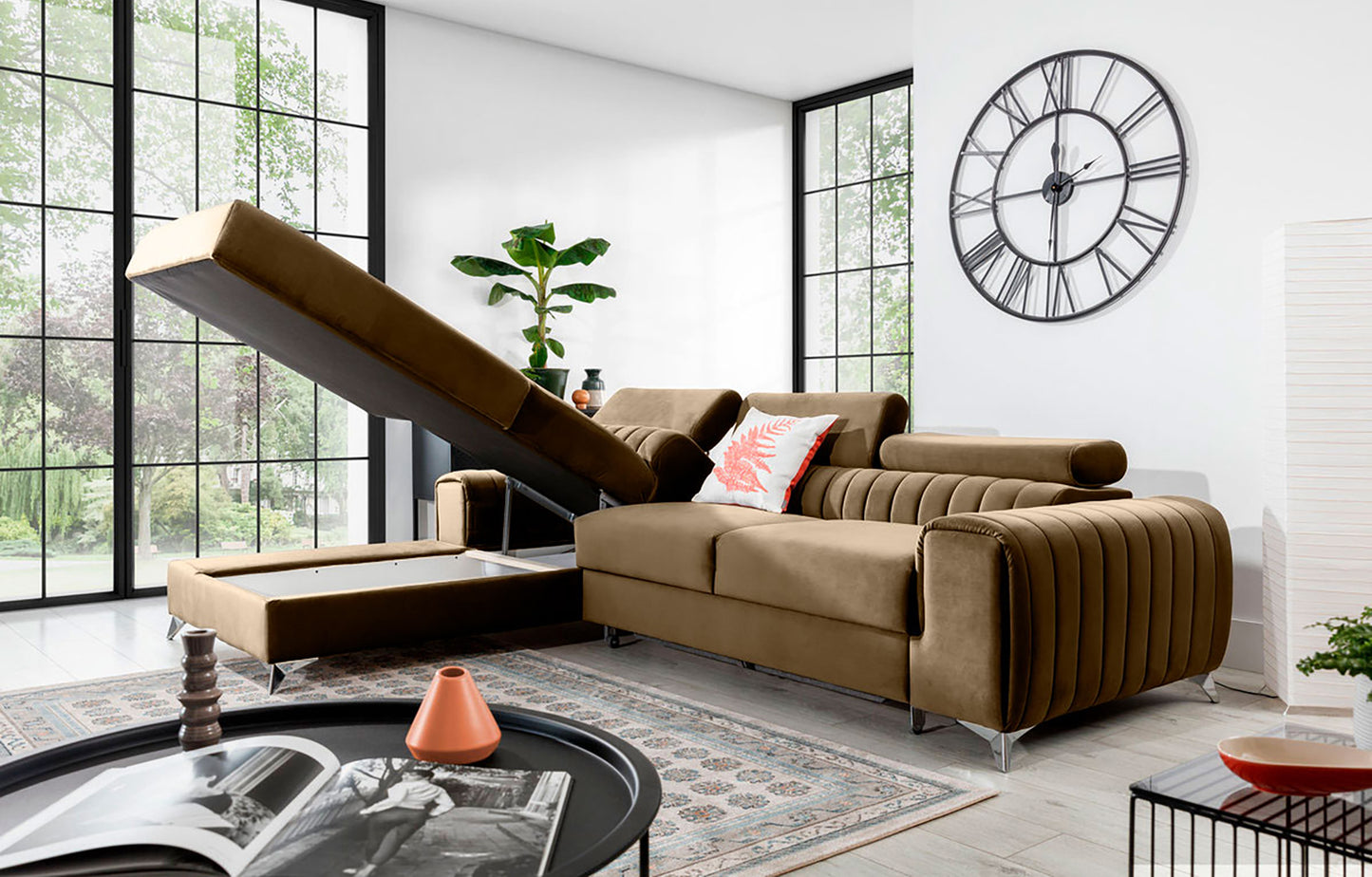 Narożnik Grayson Nube 20 beżowy z otwartym pojemnikiem na pościel – praktyczny szezlong w układzie lewym.