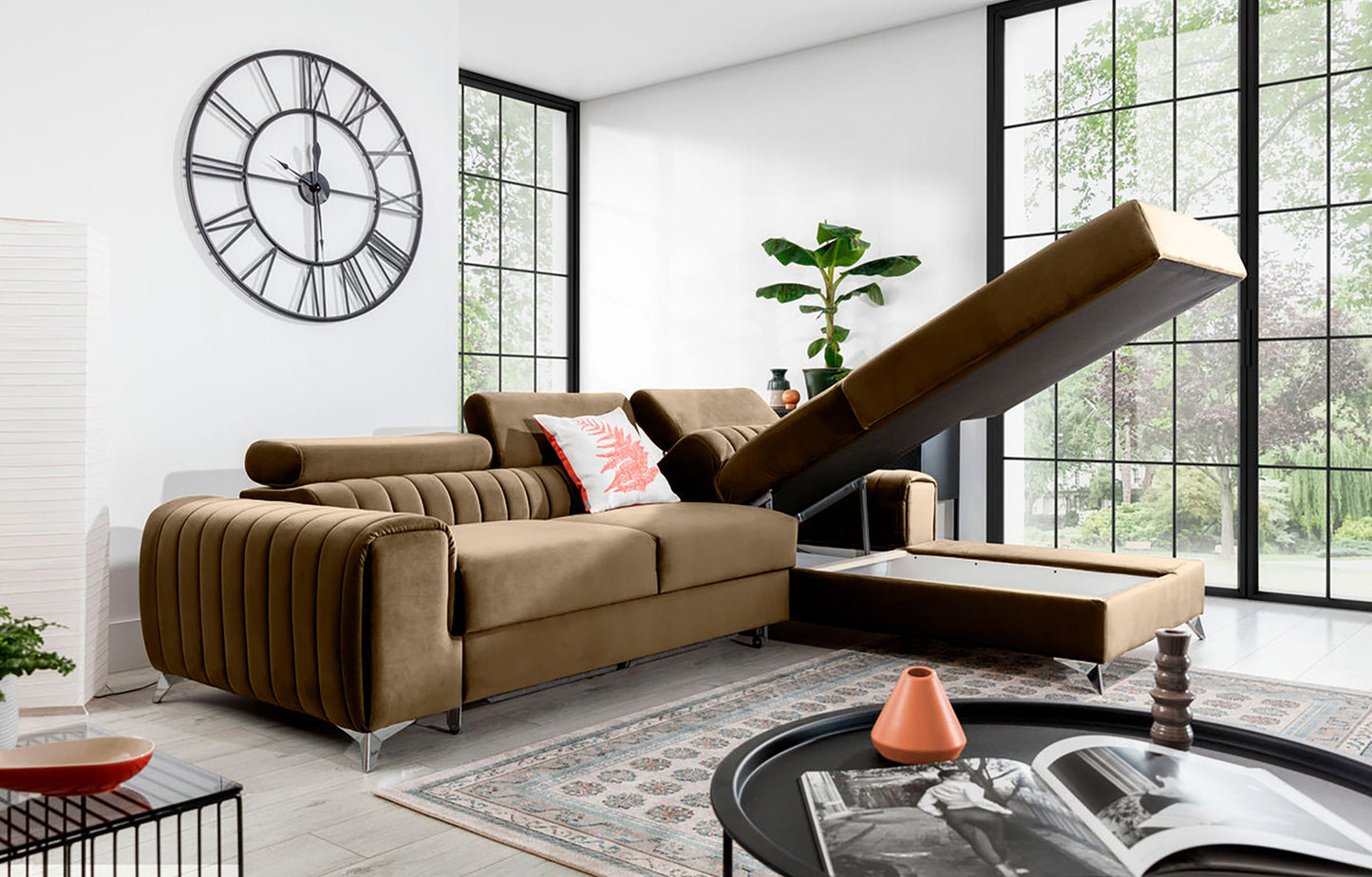 Narożnik Grayson Nube 20 beżowy z otwartym pojemnikiem na pościel – funkcjonalny szezlong w układzie prawym.