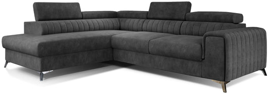 Narożnik Laurence w układzie lewym, tapicerowany tkaniną Dora 96 czarny, z regulowanymi zagłówkami i eleganckimi metalowymi nogami.