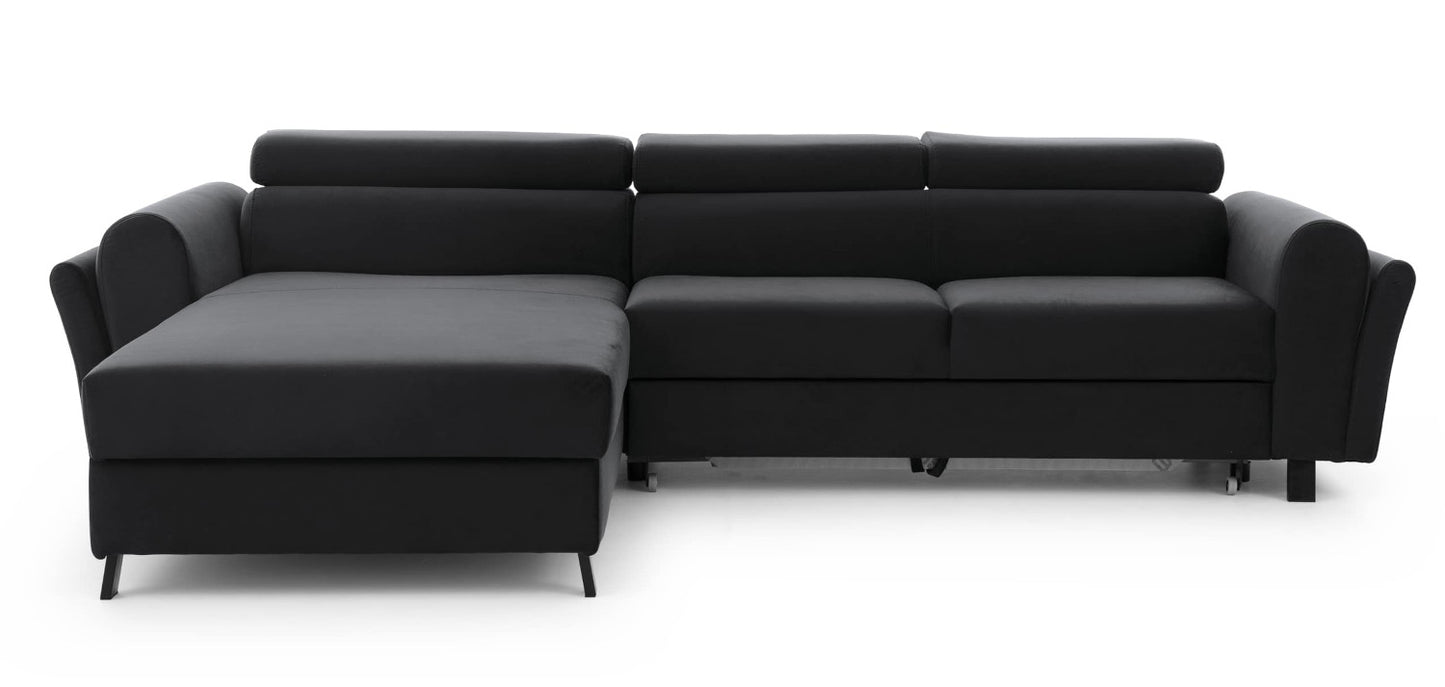 Ciemnoszary narożnik Mariall lewy w tkaninie Monolith 97 to nowoczesna sofa do salonu z wygodnym szezlongiem i dużą powierzchnią wypoczynkową, idealna dla rodzin ceniących komfort i funkcjonalność.