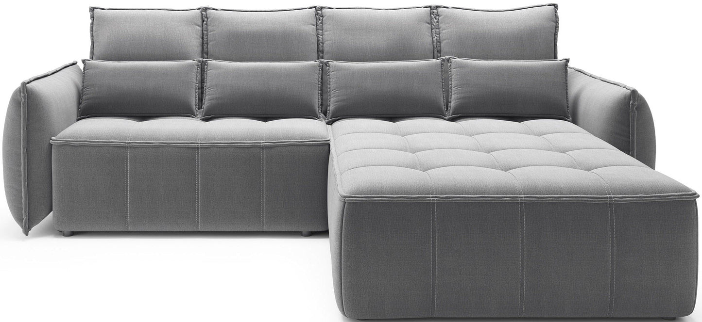 Narożnik Campo w układzie prawym, tapicerka Nube 04 szary, frontalny widok na czystym, białym tle z pikowanym siedziskiem.