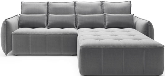 Narożnik Campo w układzie prawym, tapicerka Nube 04 szary, frontalny widok na czystym, białym tle z pikowanym siedziskiem.