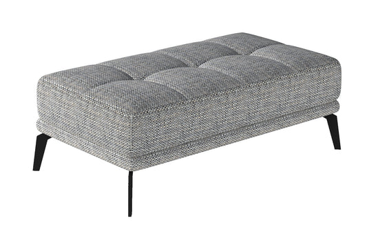 Pufa Torrense Berlin 01 w beżowo-biało-czarnej kolorystyce została wykończona nowoczesnym geometrycznym wzorem. Smukłe metalowe nogi nadają bryle elegancki i designerski wygląd.