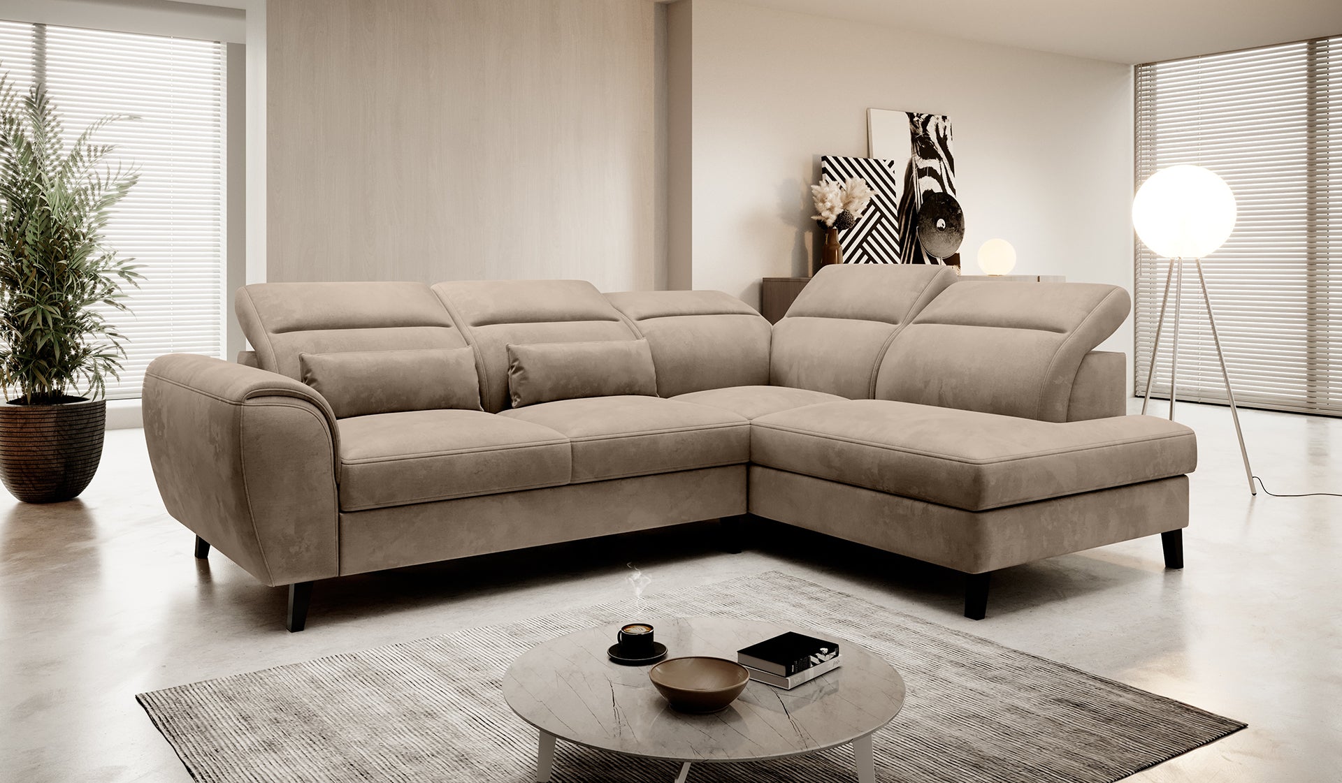 Narożnik Noble Nube 20 w ciepłym odcieniu cappuccino prezentujący komfortowe siedziska, dekoracyjne poduszki oraz minimalistyczne wykończenie tapicerki. Designerski narożnik wypoczynkowy do nowoczesnego salonu i przytulnych wnętrz.