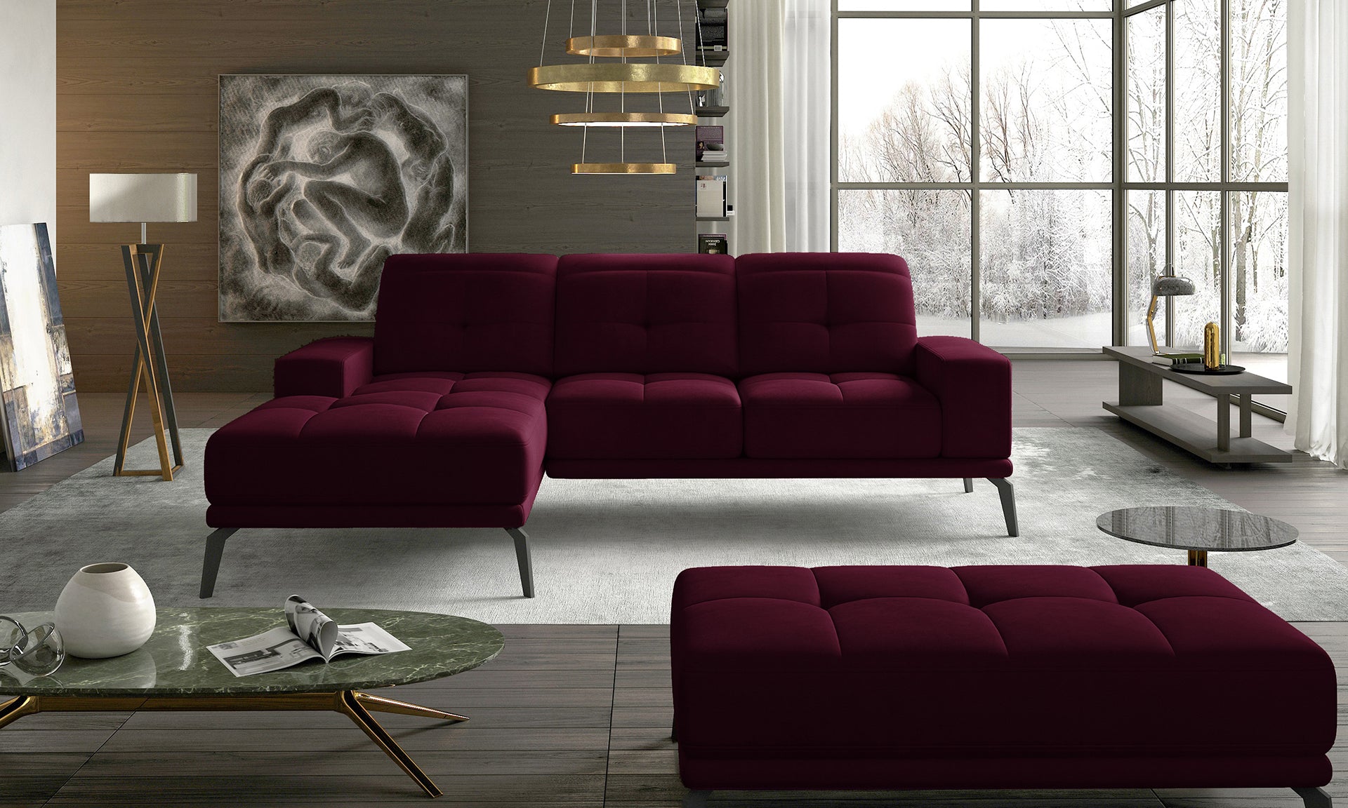 Welurowy narożnik do salonu wykonany w bordowej tkaninie Matt Velvet 68 prezentujący minimalistyczną bryłę i miękkie siedziska. Designerski narożnik doskonale komponujący się ze złotymi i drewnianymi dodatkami.