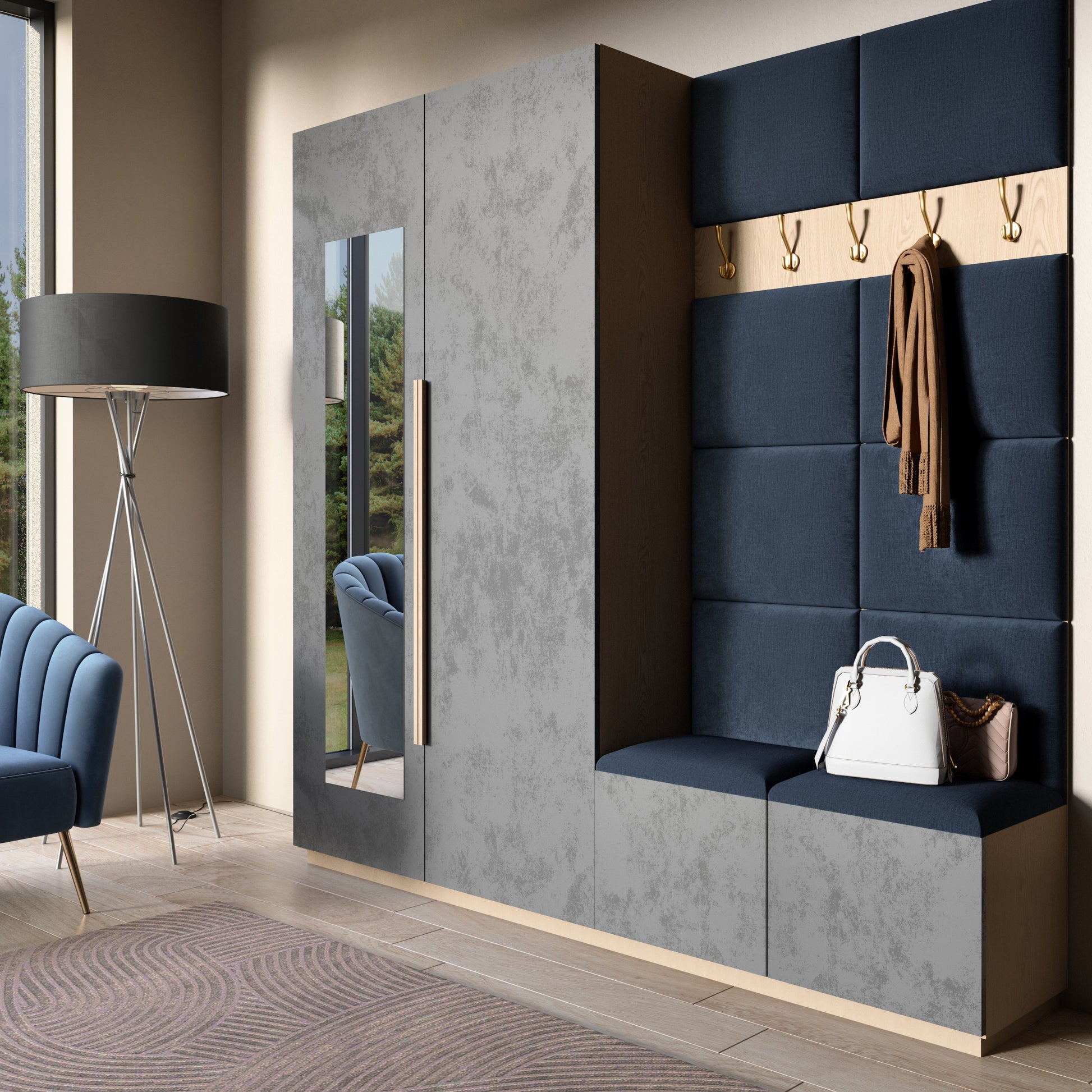 Przedpokój z zabudowaną wnęką i siedziskiem obok szafy; ściana za ławką wyłożona panelami Quadratta IV Monolith 79 w granatowym kolorze, uzupełniona drewnianą listwą z mosiężnymi haczykami.