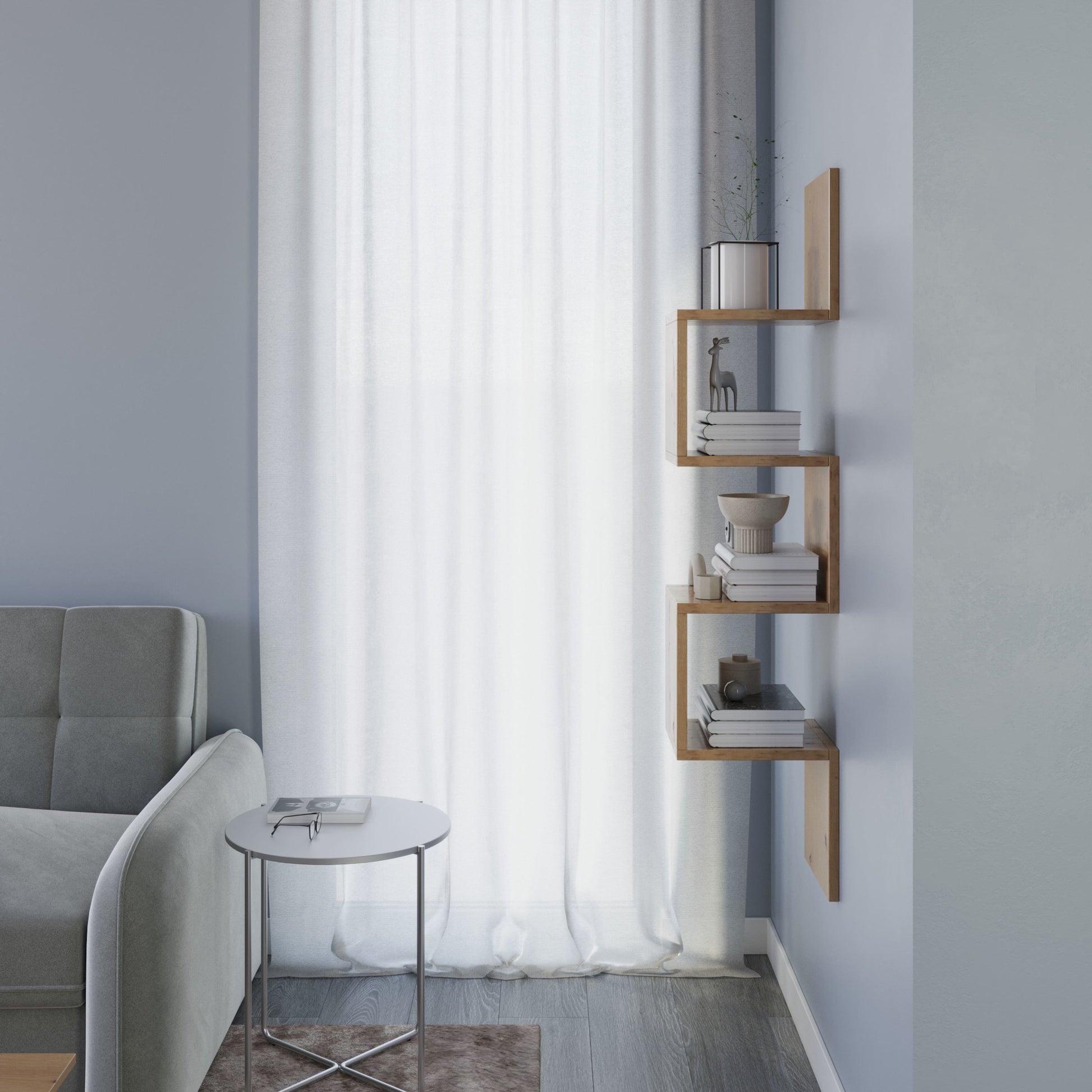 Detal środkowych modułów półki Sunpedo dąb artisan wypełnionych książkami i ceramiczną miską, eksponujący naturalne usłojenie drewna.