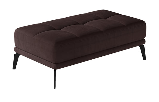 
Nowoczesna pufa Torrense Matt Velvet 29 z prostokątnym tapicerowanym siedziskiem doskonale sprawdzi się w salonie lub sypialni. Głęboki kolor khaki nadaje aranżacji eleganckiego wyglądu.
