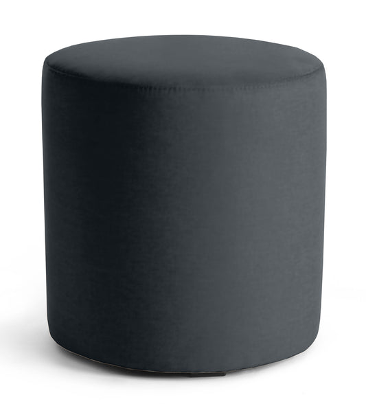 Ciemnoszara pufa Linsy Monolith 97 w kształcie niskiego cylindra, obita gładką tkaniną, na białym tle.