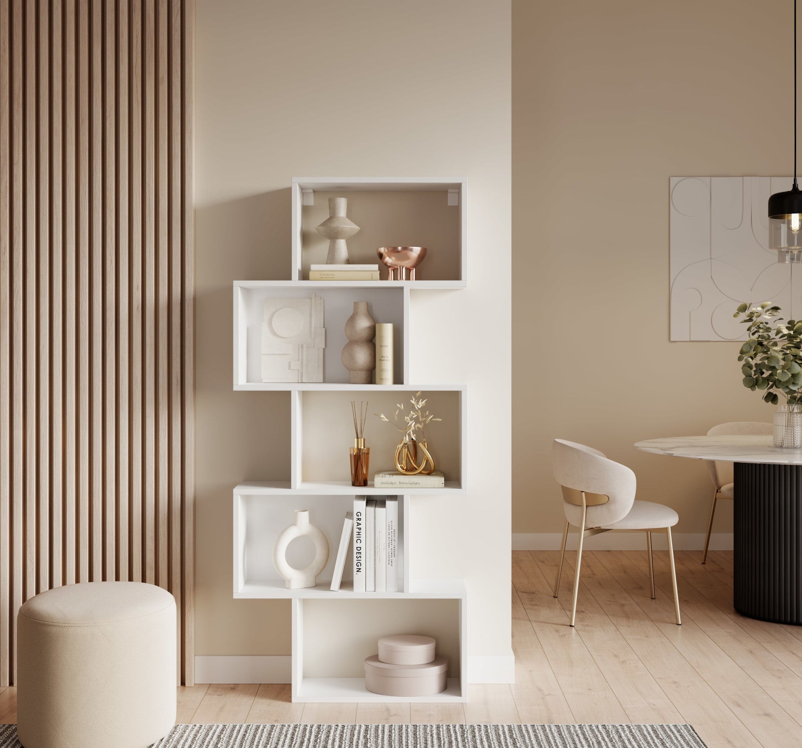 Regał Sottis biały z półkami w układzie schodkowym, doskonały do stylowych wnętrz, idealny na dekoracje i książki