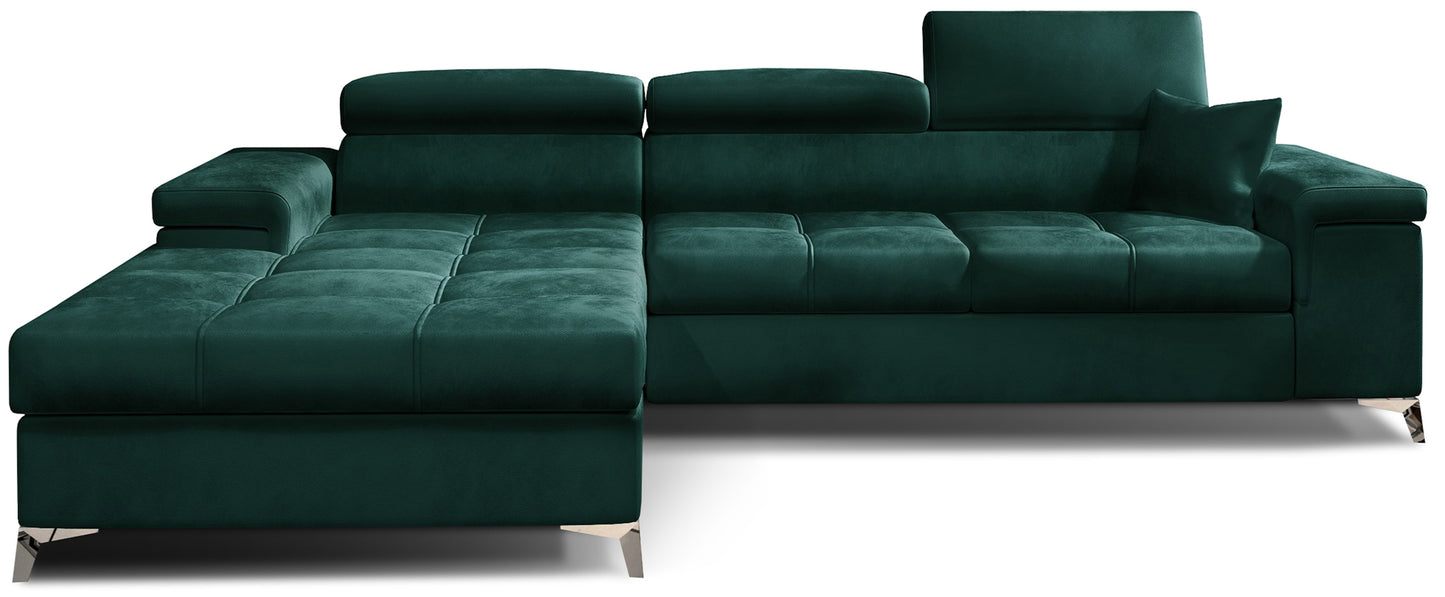Narożnik Ricardo w tkaninie Monolith 37 zielony, układ lewy – widok z przodu – nowoczesna sofa narożna z szerokim szezlongiem po lewej stronie, regulowanymi zagłówkami i eleganckim pikowaniem siedziska.