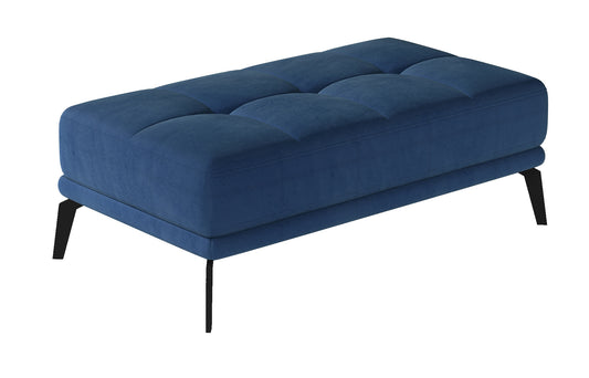 Elegancka pufa tapicerowana Torrense Monolith 97 została osadzona na czarnych metalowych nogach. Ciemna welurowa tkanina doskonale komponuje się z loftowymi aranżacjami wnętrz.