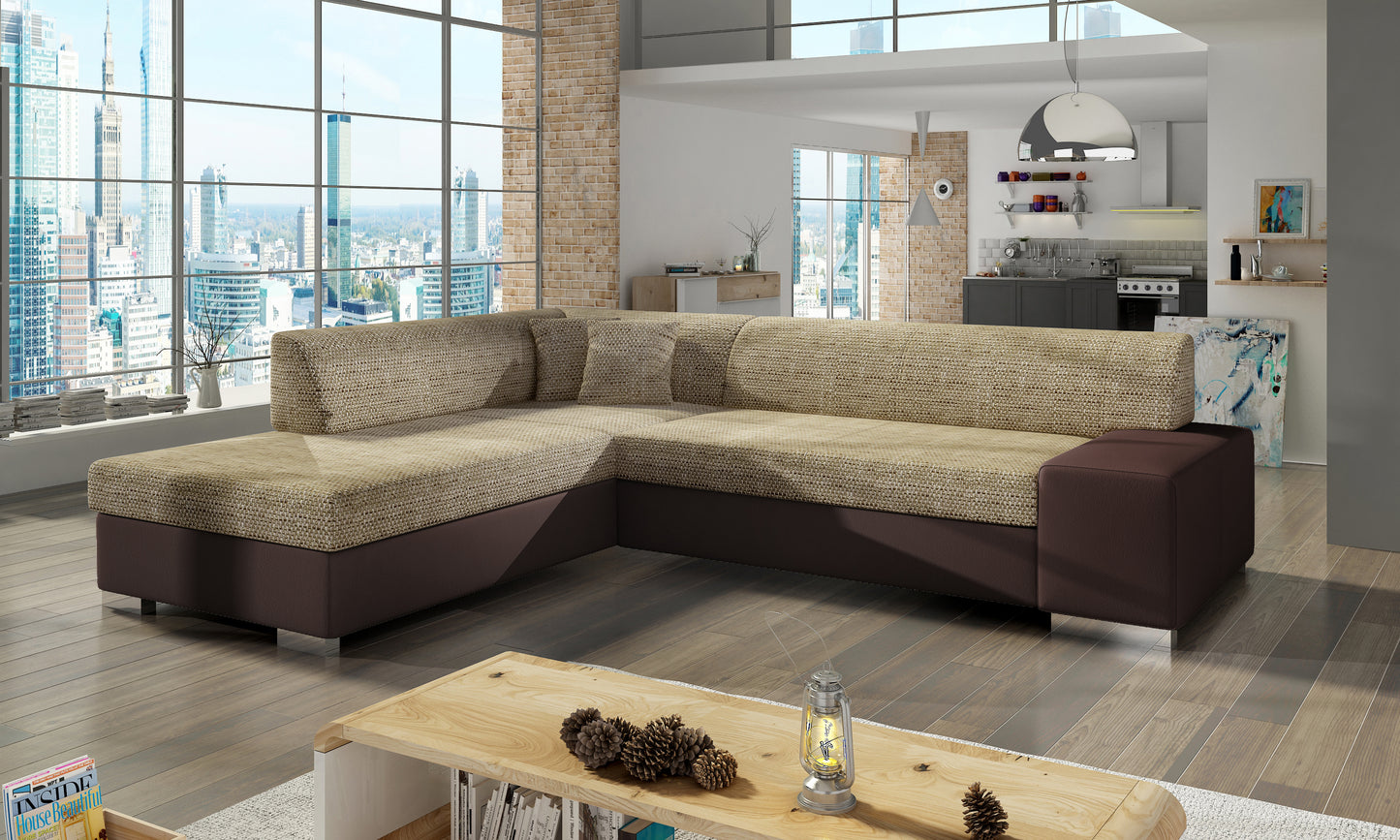 Beżowo-brązowa sofa narożna Porto wykonana z materiałów Berlin 03 i Soft 66 doskonale wpisuje się w naturalne aranżacje wnętrz, zapewniając komfort użytkowania i estetyczny wygląd dopasowany do domowego klimatu