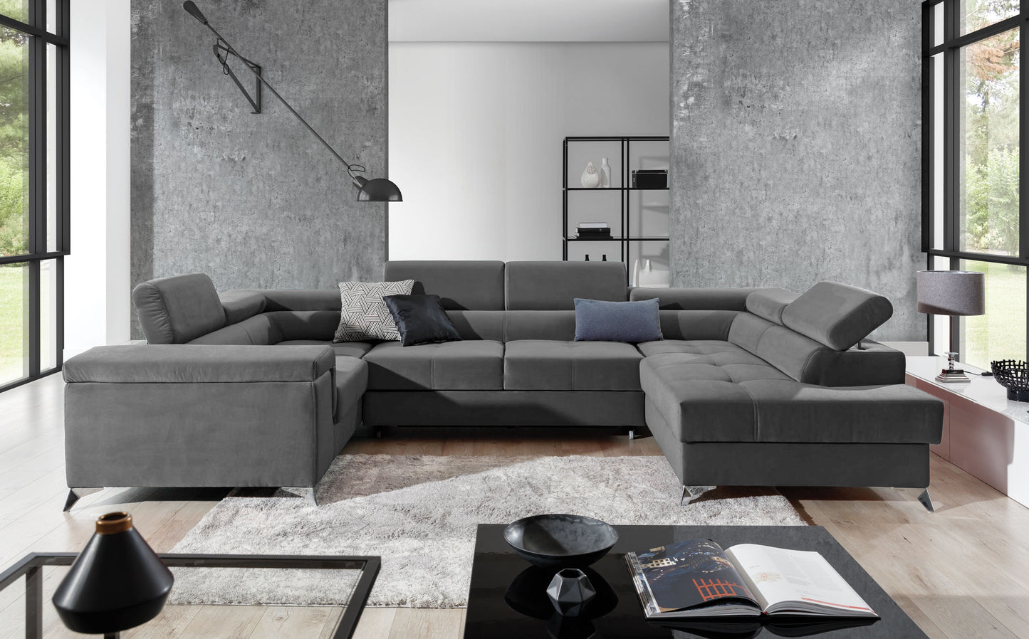 Designerski narożnik Thiago lewy wykonany z tkaniny Paros 06 prezentuje minimalistyczną bryłę, regulowane zagłówki oraz komfortowe siedziska. Funkcjonalny narożnik do rodzinnego salonu zapewnia wysoki komfort wypoczynku każdego dnia.